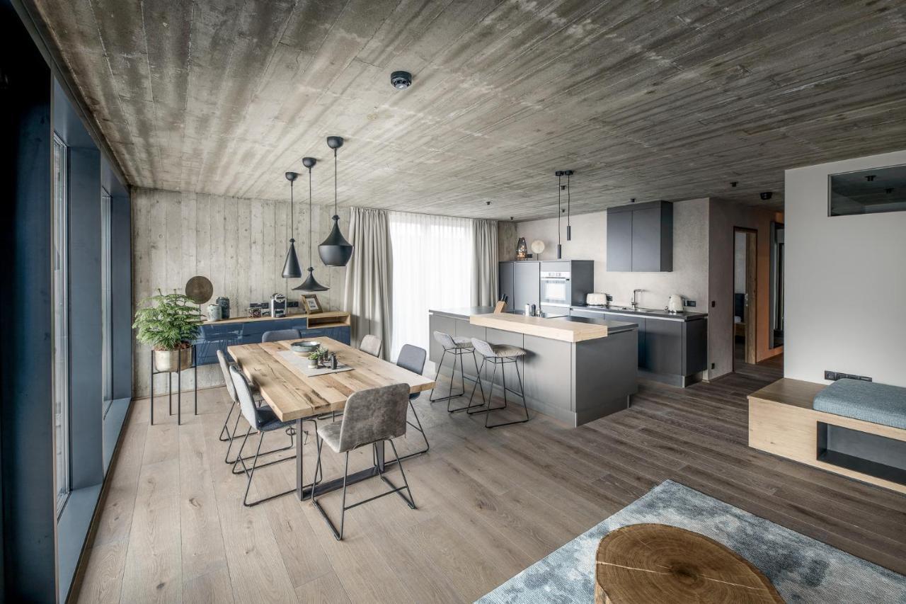 Glanz & Glory Appartements Laengenfeld Exterior photo
